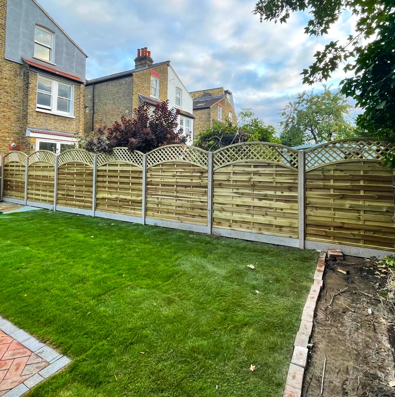 Fencing decking and garden structures Horley
